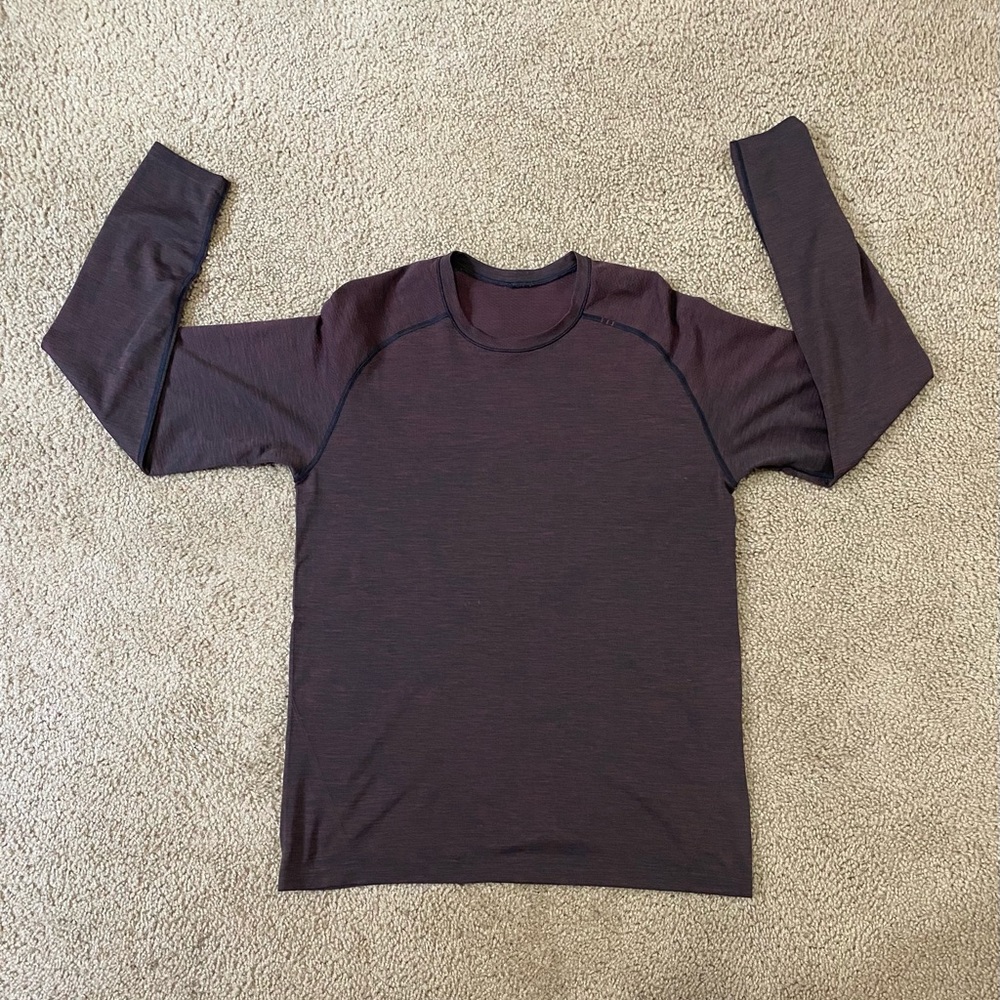 Lululemon Metal Vent Tech Long Sleeve